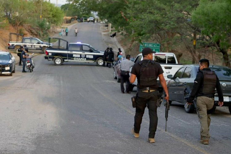 Encuentran cuatro cuerpos embolsados 