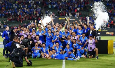 Cruz Azul el supercampeón