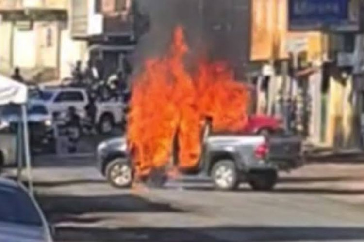 Michoacán inicia la semana con narco-bloqueos