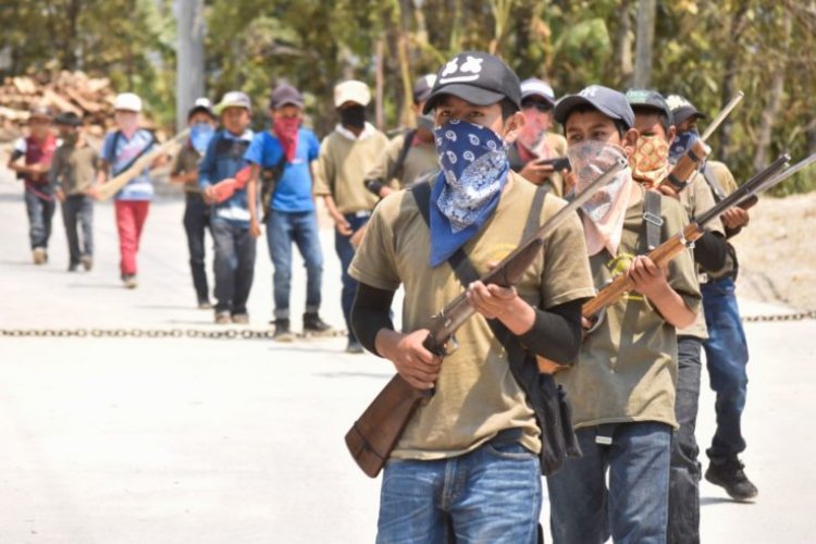 Policía comunitaria de Guerrero busca integrar a más niños para su lucha contra grupos criminales