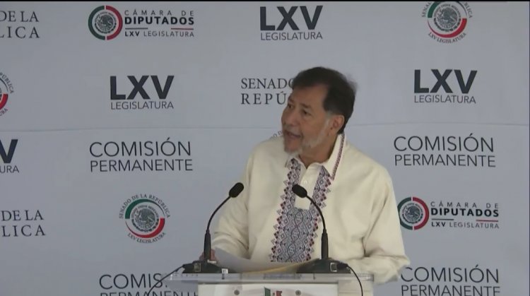 AMLO debe sacar las manos de elección del candidato presidencial de Morena: Noroña