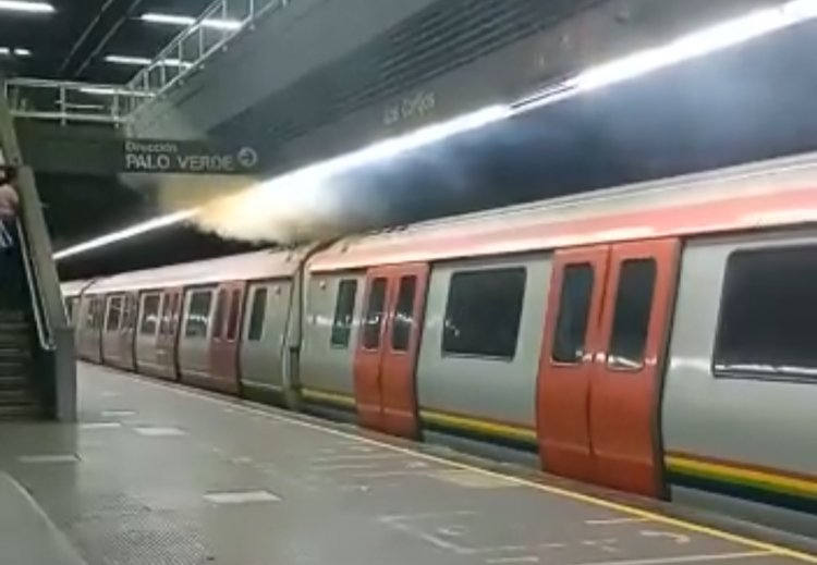 Se incendian metro de Caracas