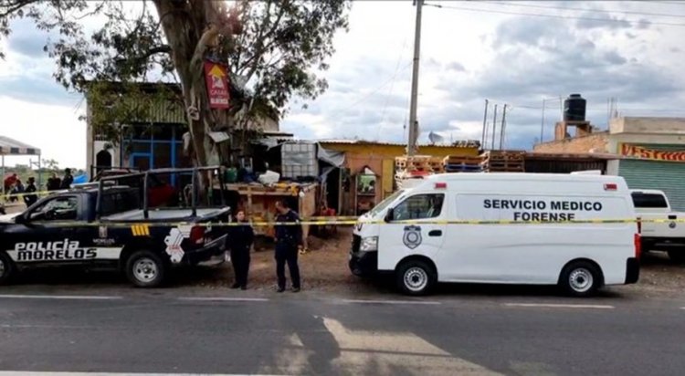 Asesinan a tres personas en la carretera México-Cuautla