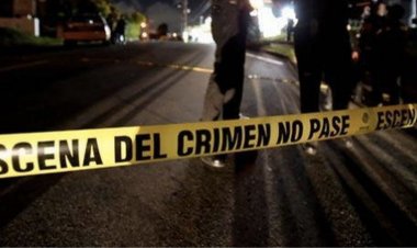 Ejecutan a un hombre y es arrojado a la calle en Coacalco 