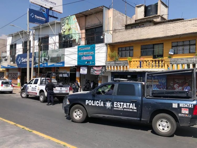 Ejecutan a mujer en gym de Neza; hay otra persona herida