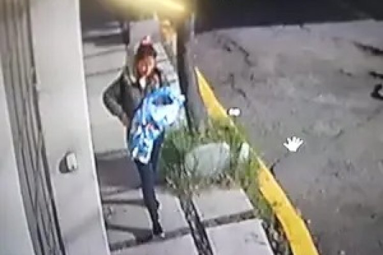 Abandonan a bebé recién nacido en Tlalnepantla