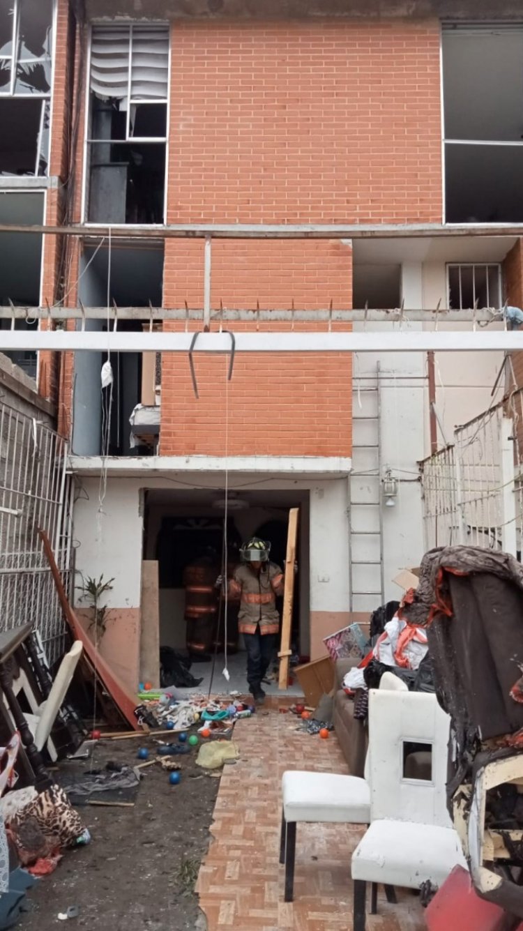 Registran explosión en departamentos de Ecatepec por acumulación de gas