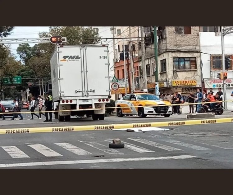 Muere mujer tras el sismo, conductor la atropelló porque los semáforos no servían en CDMX