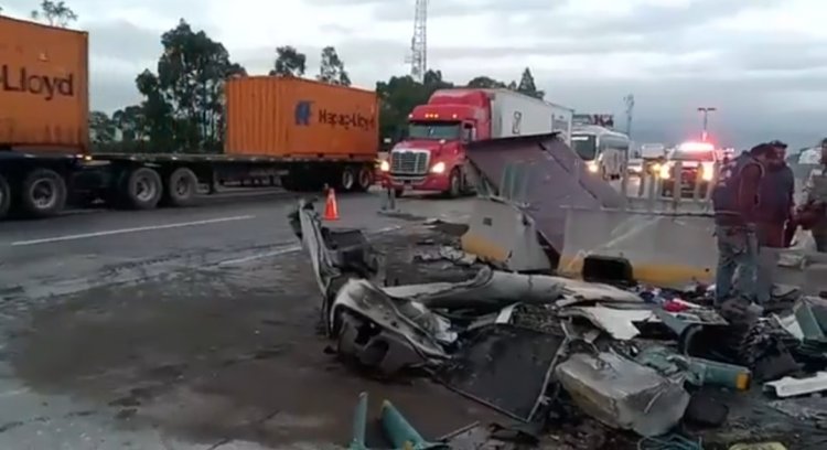 Accidente provoca cierre de la México-Puebla por más de 8 horas