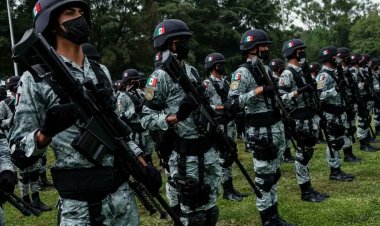 GN dispara contra manifestantes en Jalisco