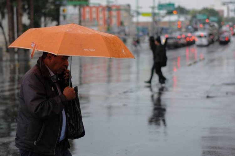 Frente frío provocará chubascos en la CDMX