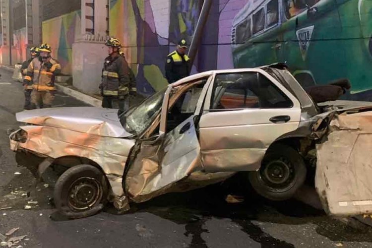 Choque en Iztapalapa deja tres heridos