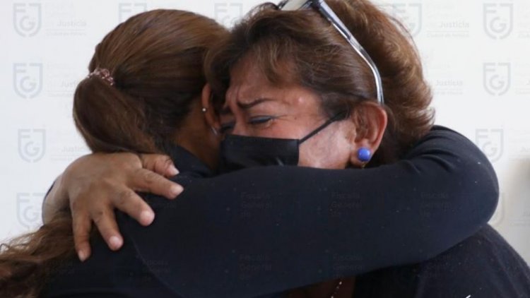 Madre e hija se reencuentran 27 años después