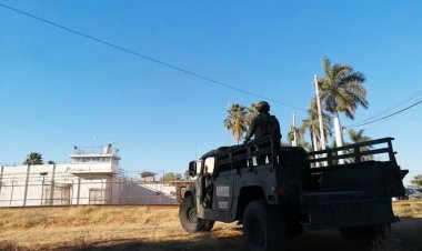 Reo mata a dos compañeros en penal de Culiacán
