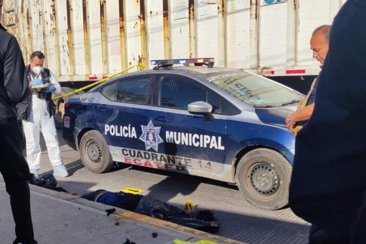 Encuentran cuerpo embolsado en Ecatepec