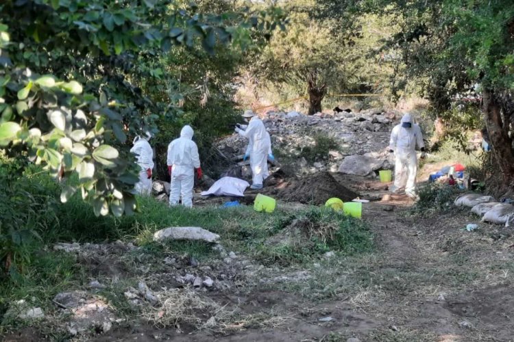 Localizan cinco cadáveres en fosas clandestinas en Cuautla