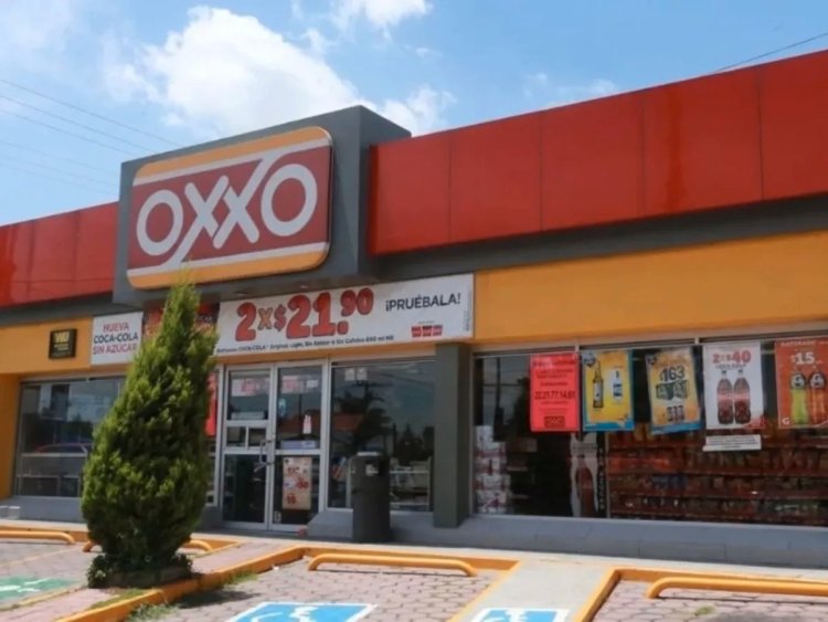 Así pagó indigente café que le regaló cajera del Oxxo