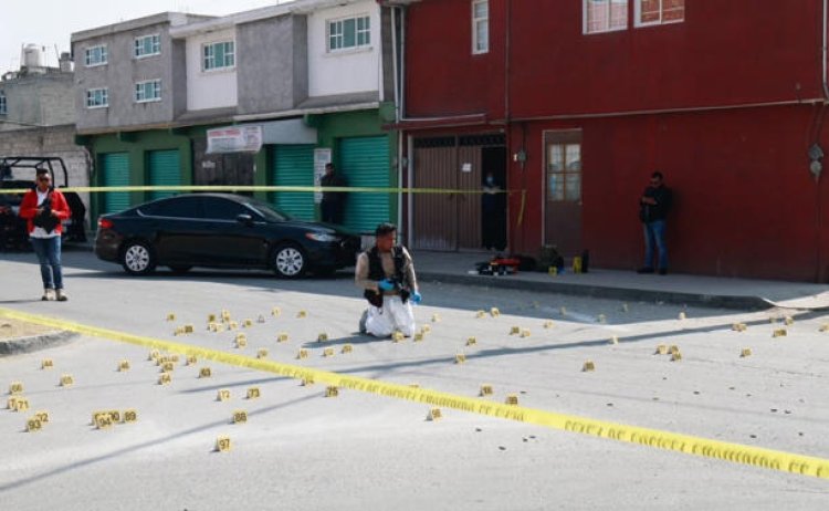 Balean a dos mujeres policías en Lerma