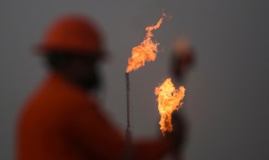 Más de 340 mdd en hidrocarburos son quemados por Pemex
