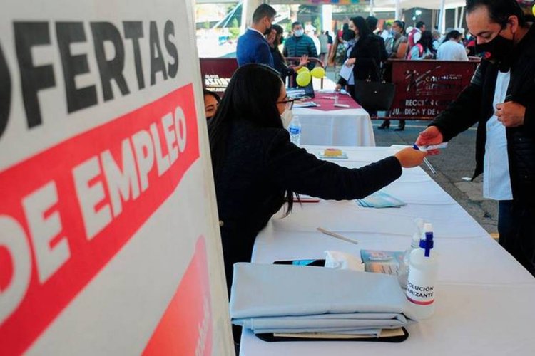 Puebla no puede dar empleo a todos sus habitantes