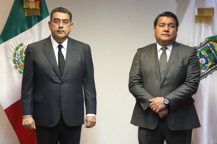 Gobierno de Puebla se rehúsa a desechar cobro a la verificación vehicular