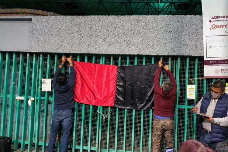 Se van a huelga 20 planteles del Colegio de Bachilleres