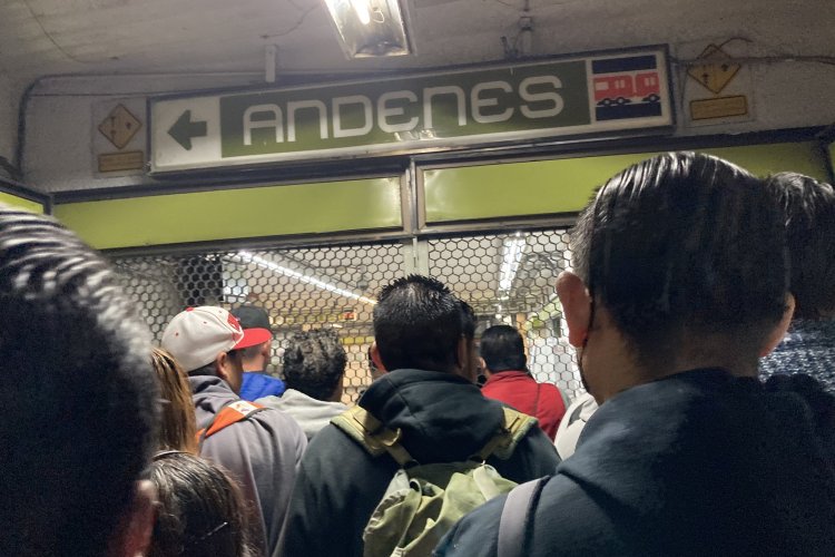 ¡A reventar! Así luce la Línea 3 del Metro esta mañana