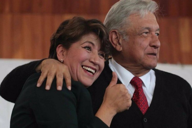 ¿AMLO ‘mete mano’ a precampaña de Delfina Gómez?