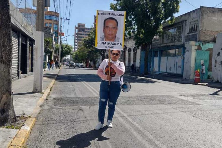 Cuestionan sobrevivientes de feminicidio memorial a víctimas promovido por edil de Ixtapaluca, Edomex