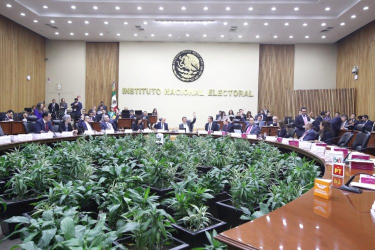 Plan B afectará ejercicio efectivo de los derechos políticos-electorales: INE