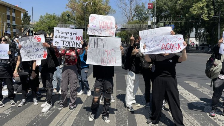 Alumnos del CCH Azcapotzalco denuncian violencia y acoso sexual