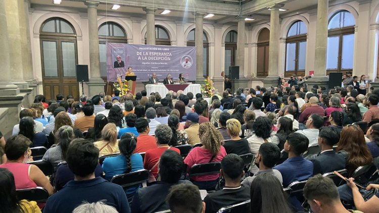 De la esperanza a la decepción: nuevo libro de Aquiles Córdova, presentado por Editorial Esténtor