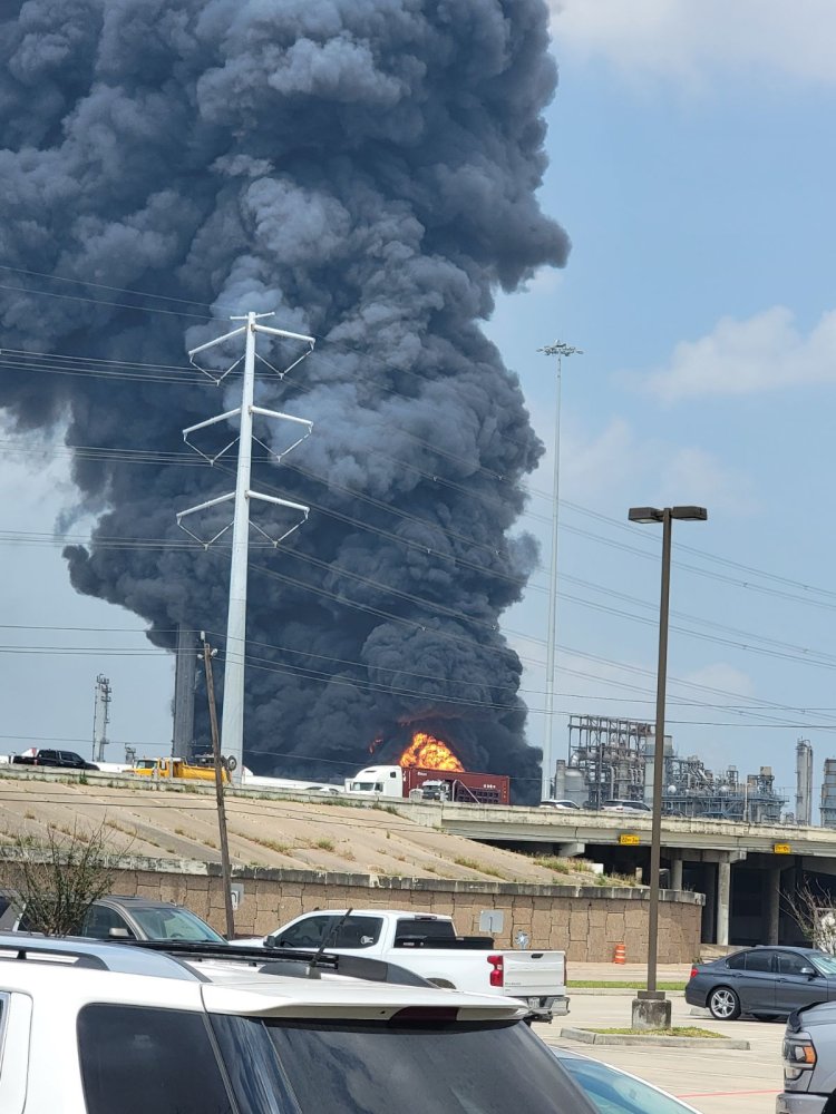 Registran incendio en Deer Park, Texas, sería el tercero de 2023