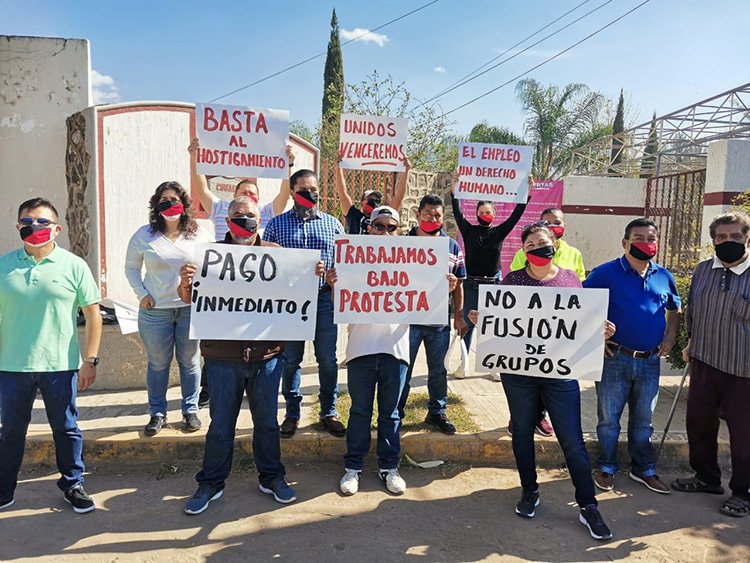 Docentes de Jalisco enfrentan falta de recursos y precariedad laboral