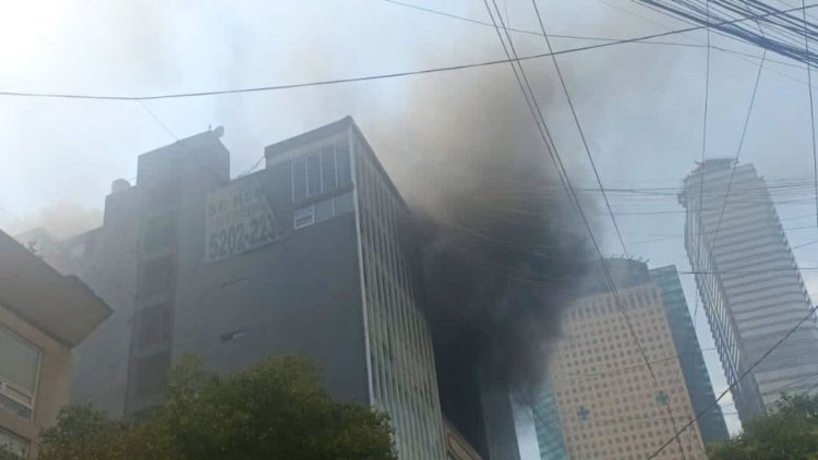 Fuerte incendio en colonia Anzures de la CDMX deja dos lesionados