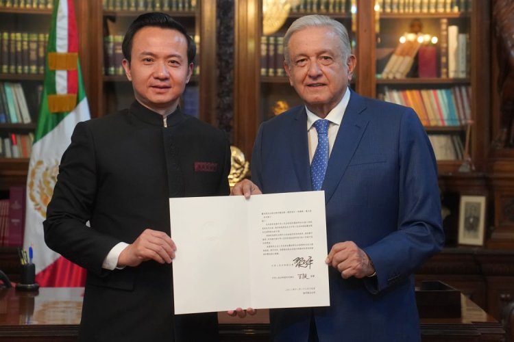 Presenta embajador de China en México cartas credenciales al presidente López Obrador