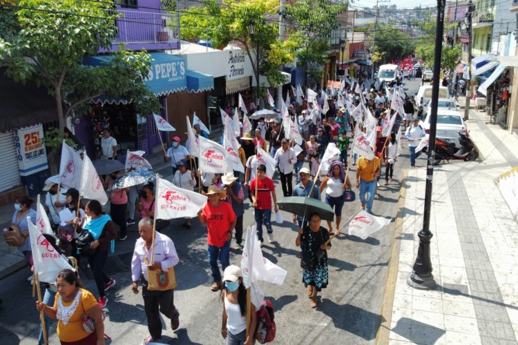 Multimedia: Miles de antorchistas claman por justicia en el corazón de Guerrero