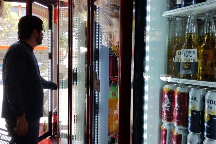 Ola de calor incrementa venta de cerveza en Guanajuato