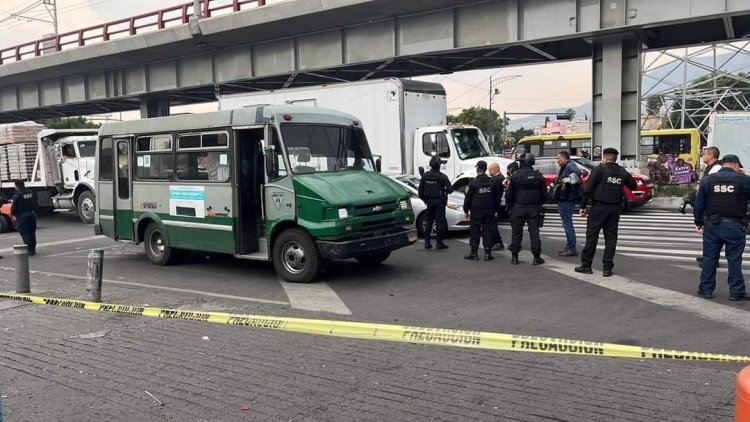 Asesinan a mujer que viajaba en trasporte público en Iztapalapa