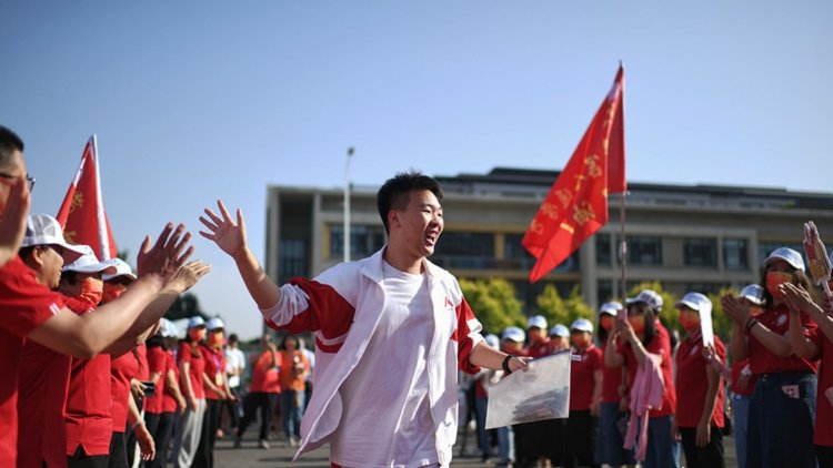 Más de 12 millones de jóvenes buscan su ingreso a la universidad en China