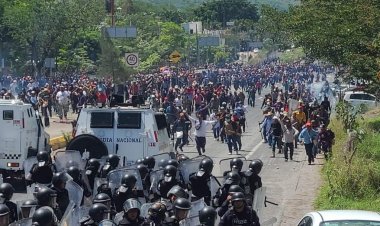 Policías y civiles se enfrentan en Chilpancingo, Guerrero