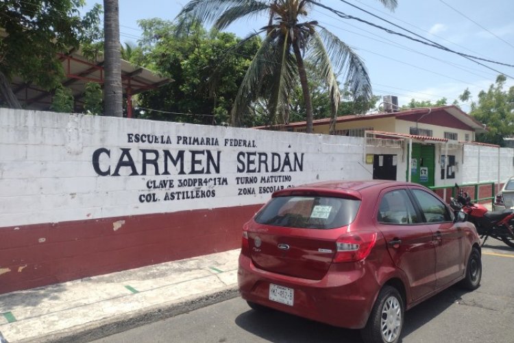 Inseguridad en Veracruz escala, ahora asaltan escuelas con personal y alumnos en clase.