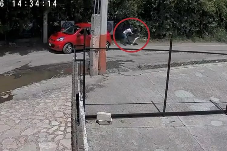 Joven forcejea y se salva de un secuestro, Morelos