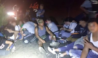 Se accidentan 27 migrantes en la autopista La Tinaja - Cosoleacaque