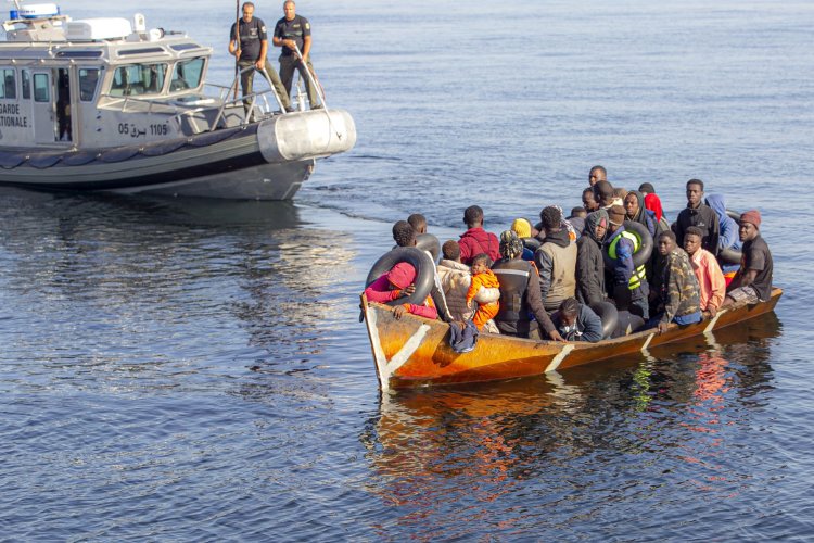 Al menos 11 migrantes africanos se ahogan frente a las costas de Túnez