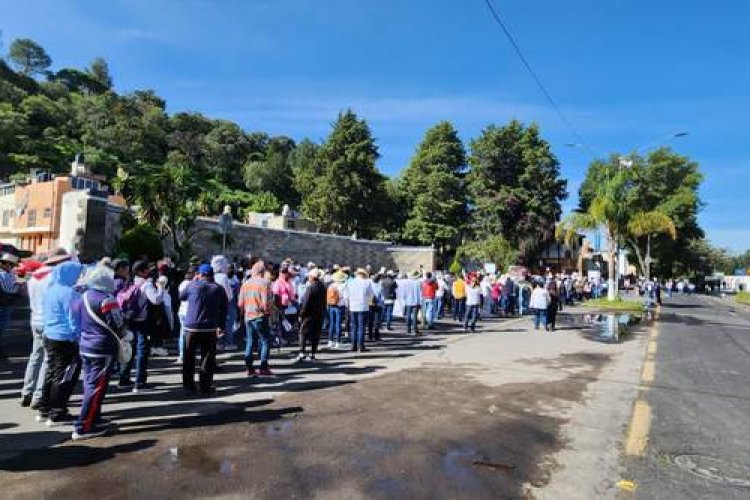 Marchan organizaciones contra gobernadora morenista de Tlaxcala, por caso omiso ante peticiones