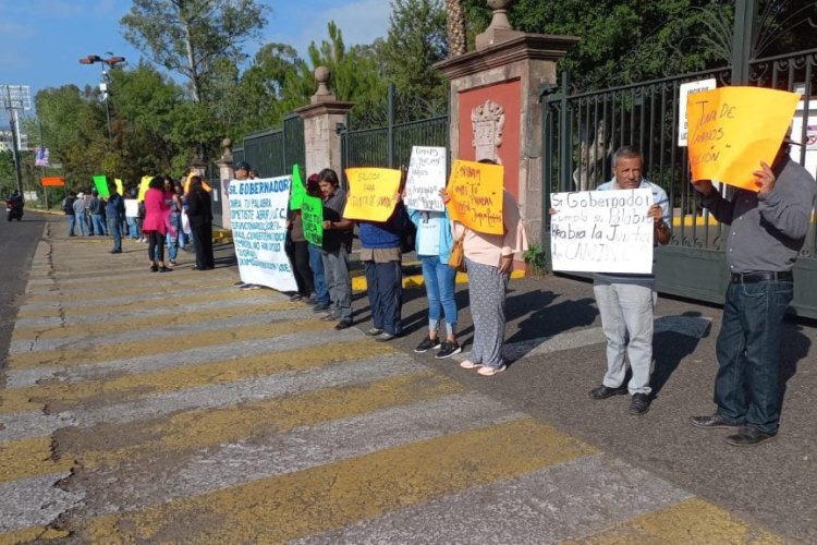 Pobladores de Zitácuaro piden salida de Guardia Civil