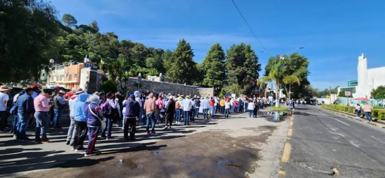 Marchan organizaciones contra gobernadora morenista de Tlaxcala, por caso omiso ante peticiones