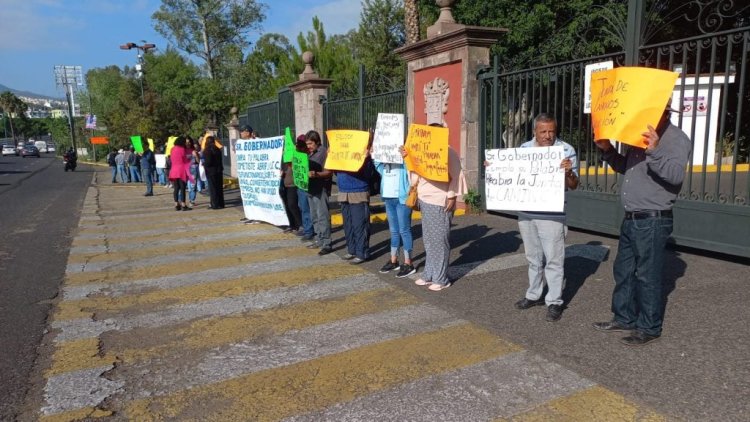 Pobladores de Zitácuaro piden salida de Guardia Civil