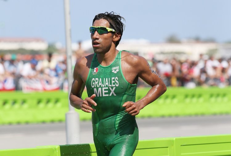 Mexicano ganó medalla de oro en Copa del Mundo de Triatlón